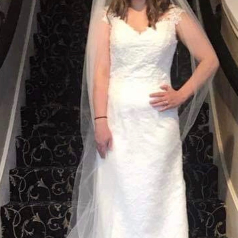 Wedding dress